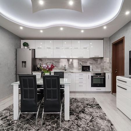City Apartments - A Brand New Luxury & Comfy 2 Asenovgrad Exterior foto